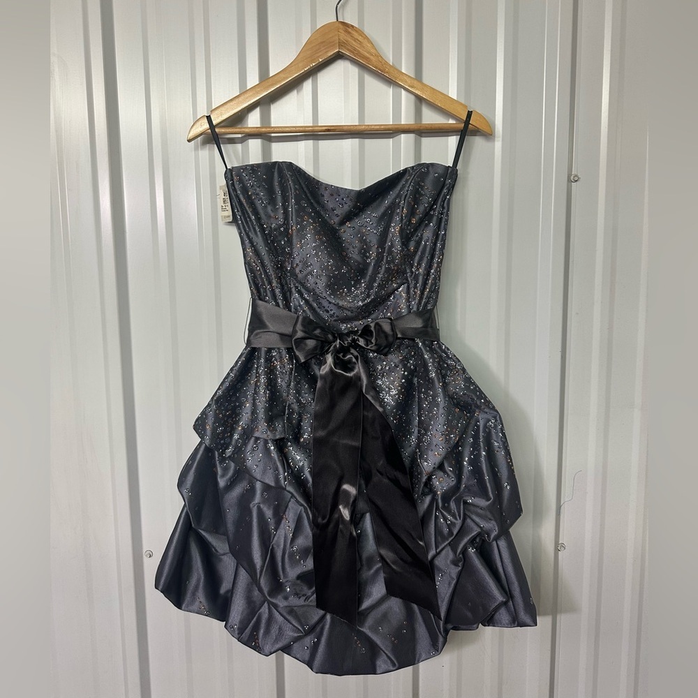 Jessica McClintock Gunne Sax Gray Strapless Mini Dress Formal Prom Coquette